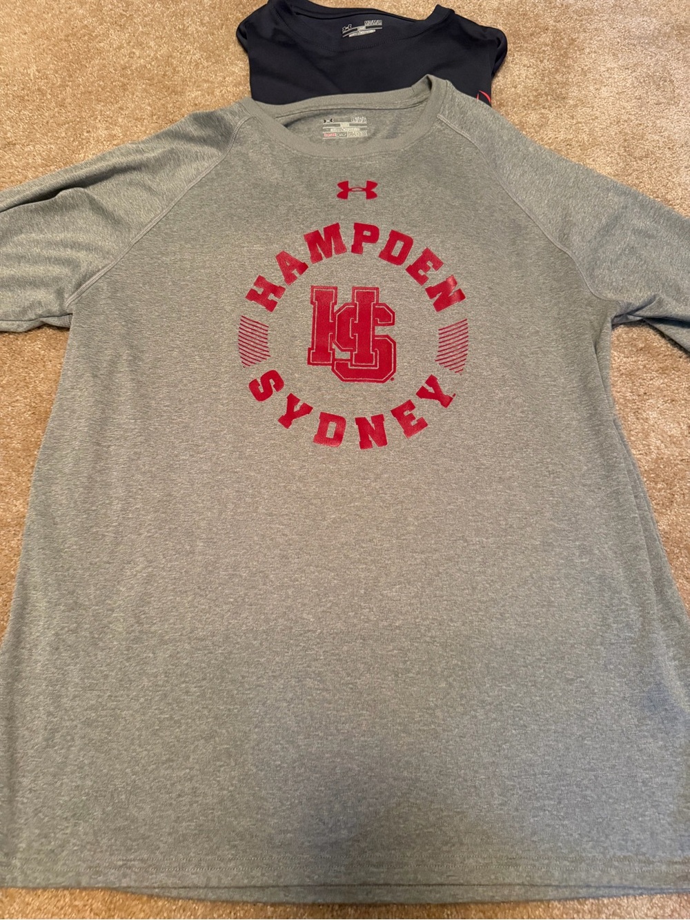 Under Armour Bundle - Picture 6 of 9